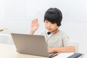 デジタル時代の新しい夏休みの過ごし方