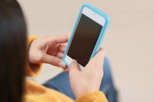 【保存版】小学生の子どもを守る！家庭で始めるネットリテラシー教育